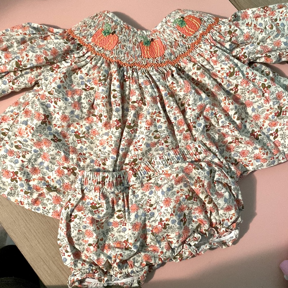 Thanksgiving smocked 2 piece